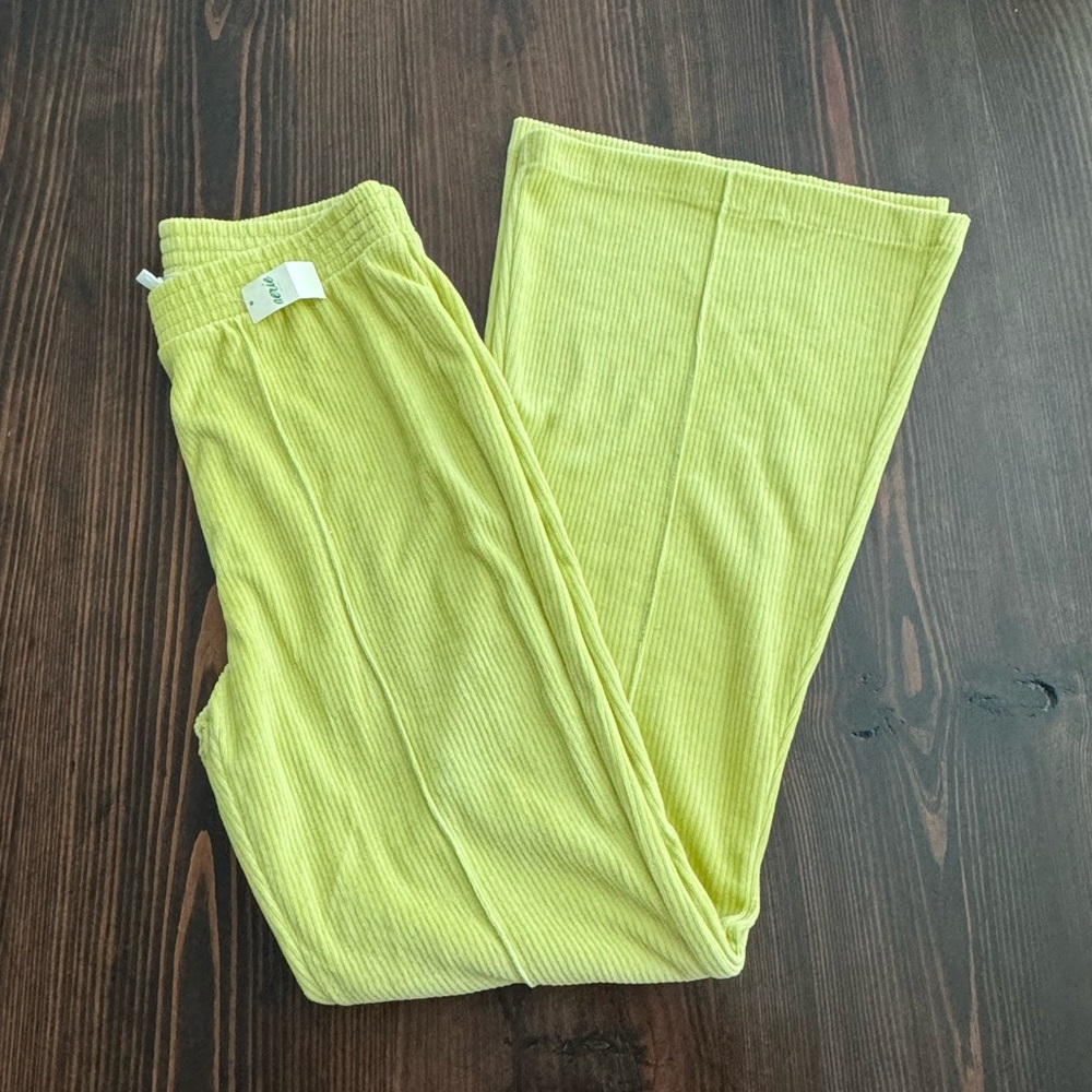 Super Soft pull-on flares